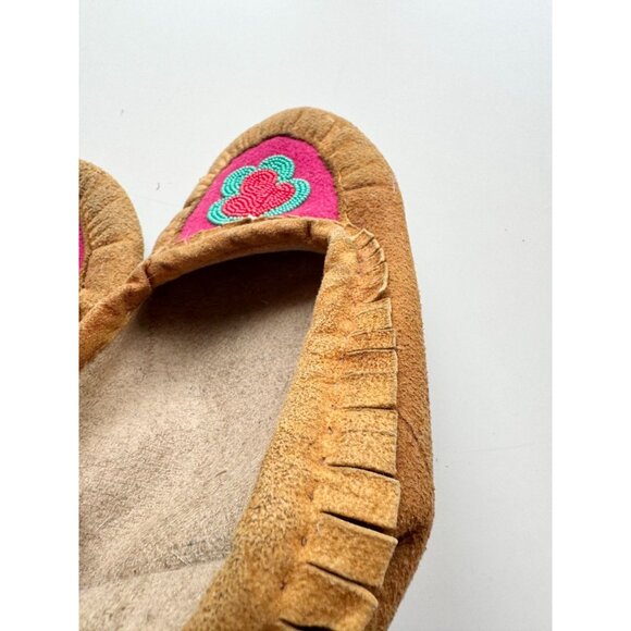 Vintage Handmade Warm Brown Beaded Suede Leather Slippers Moccasins - Picture 6 of 15